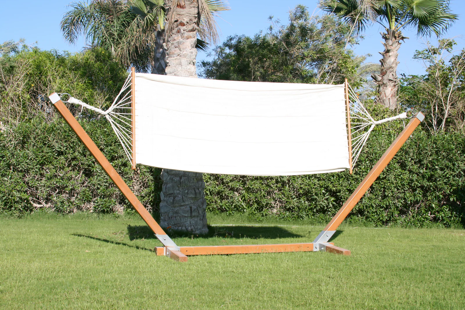 How Do I Stop My Hammock From Flipping In The Wind